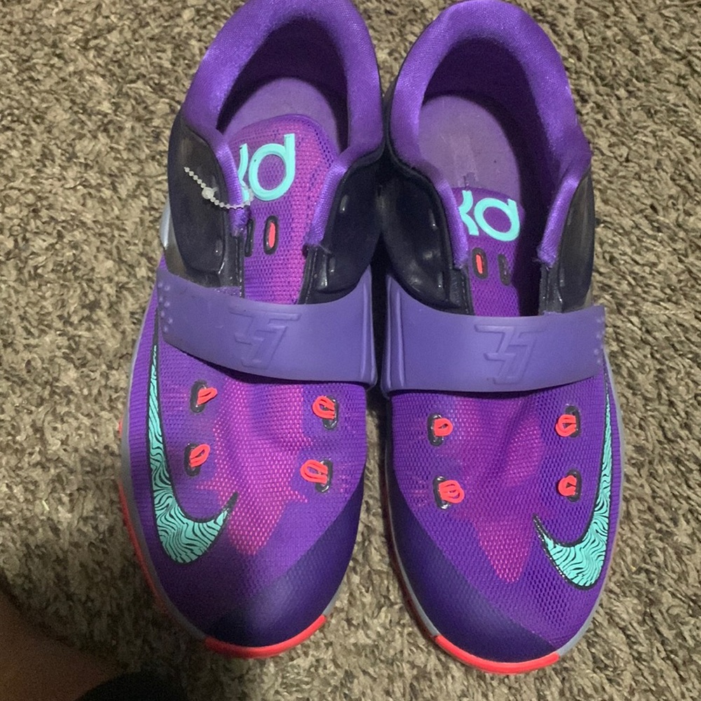 Almost new kds